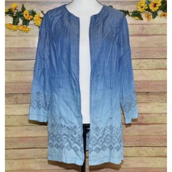 Chico's 1 Blue Ombre Open Front Chambray Shacket Jacket Size M 8 Pockets - Picture 1 of 13